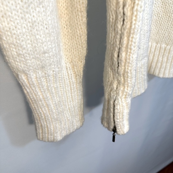 Kaisely Pullover Cream Soft Knit Wool Blend Long Sleeve Turtleneck Sweater M - Picture 5 of 9